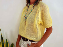 Lade das Bild in den Galerie-Viewer, MESH JUMPER KID MOHAIR AMARILLO