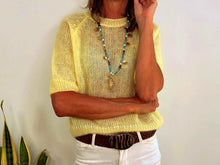 Lade das Bild in den Galerie-Viewer, MESH JUMPER KID MOHAIR AMARILLO