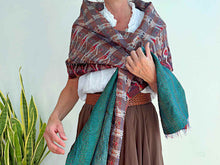 Cargar imagen en el visor de la galería, SMALL SILK SCARF 19
