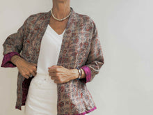 Cargar imagen en el visor de la galería, SHORT KIMONO SILK 17