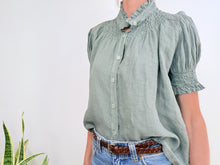 Charger l'image dans la galerie, CAMISA LINO FRUNCES - VERDE