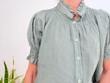 Charger l'image dans la galerie, CAMISA LINO FRUNCES - VERDE
