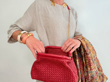 Load image into Gallery viewer, FLORENCIA CLUTCH BAG-RED