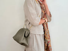 Load image into Gallery viewer, FLORENCIA CLUTCH BAG - GREEN