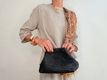Load image into Gallery viewer, FLORENCIA CLUTCH BAG - BLACK