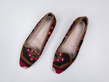 Cargar imagen en el visor de la galería, KILIM SHOES 39 - 1