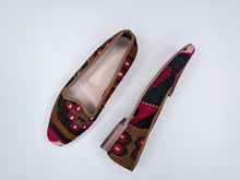 Cargar imagen en el visor de la galería, KILIM SHOES 39 - 1