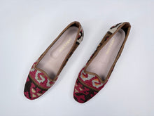 Carica l'immagine nel visualizzatore di Gallery, KILIM SHOES 40 - 8