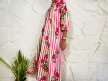 Charger l'image dans la galerie, LA ROCHELLE DRESS - PINK STRIPES DRESS