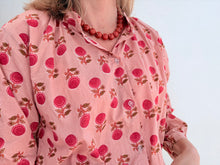 Lade das Bild in den Galerie-Viewer, Blumen-Boho-Shirt 1
