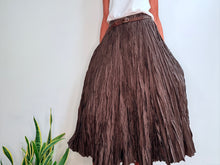 Lade das Bild in den Galerie-Viewer, CAROLINA SKIRT - CHOCOLATE