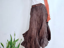 Lade das Bild in den Galerie-Viewer, CAROLINA SKIRT - CHOCOLATE