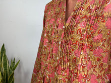 Load image into Gallery viewer, PLANK SHIRT - CAMEL