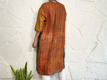Cargar imagen en el visor de la galería, LONG KIMONO SILK 56