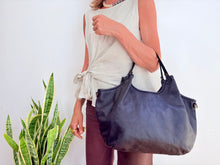 Lade das Bild in den Galerie-Viewer, SOCOA BAG - BLACK