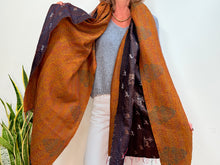 Cargar imagen en el visor de la galería, SILK SCARF 3