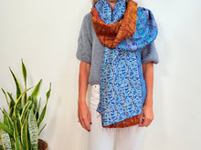 Load image into Gallery viewer, SILK SCARF 19