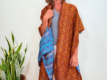 Load image into Gallery viewer, SILK SCARF 19