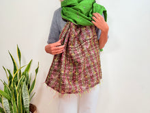 Lade das Bild in den Galerie-Viewer, Seidenschal 21