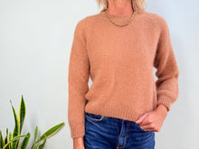 Charger l'image dans la galerie, EVA MOHAIR JUMPER - CAMEL