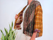 Lade das Bild in den Galerie-Viewer, SEIDENKIMONO-SHORTS 26