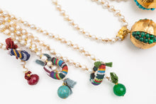 Load image into Gallery viewer, POMEGRANATE PEARL PENDANT - GREEN