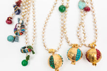 Load image into Gallery viewer, POMEGRANATE PEARL PENDANT - GREEN