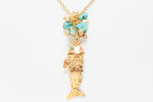 Charger l'image dans la galerie, GOLD FISH PENDANT - TURQUOISE