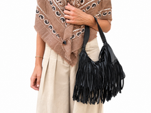 Cargar imagen en el visor de la galería, MINI FRINGE BAG - BLACK
