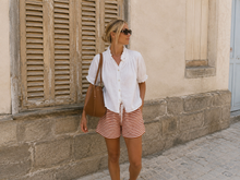 Load image into Gallery viewer, SHORT SLEEVE LINEN SHIRT - GREEN
