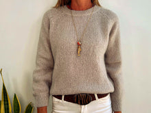 Lade das Bild in den Galerie-Viewer, EVA MOHAIR JUMPER - BONE
