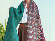 Cargar imagen en el visor de la galería, SMALL SILK SCARF 19
