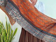 Cargar imagen en el visor de la galería, SMALL SILK SCARF 20
