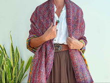 Cargar imagen en el visor de la galería, SILK SCARF 18

