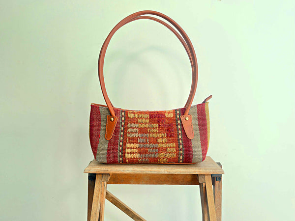 BAGUETTE KILIM BAG 4