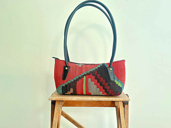 BAGUETTE KILIM BAG 5