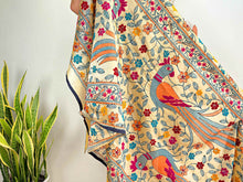 Carica l'immagine nel visualizzatore di Gallery, EMBROIDERY SILK SCARF 20

