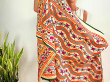 Charger l'image dans la galerie, EMBROIDERY SILK SCARF 18
