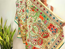 Charger l'image dans la galerie, EMBROIDERY SILK SCARF 11
