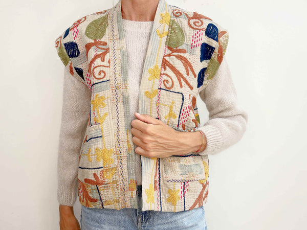 OLIVIA VEST 13