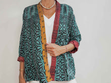 Cargar imagen en el visor de la galería, SHORT KIMONO SILK 7
