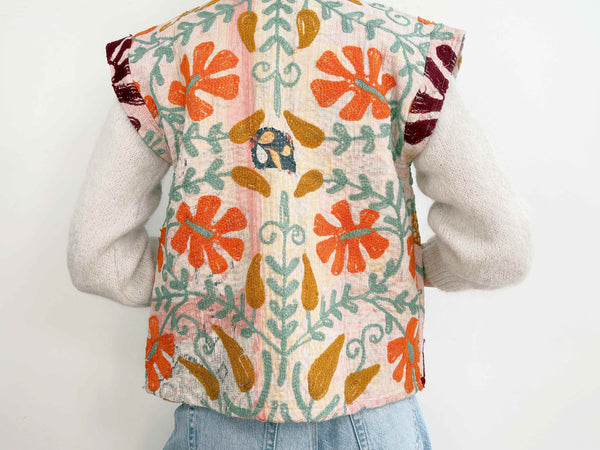 OLIVIA VEST 18