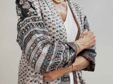 Charger l'image dans la galerie, SHORT KIMONO SILK 11
