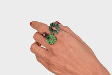 Lade das Bild in den Galerie-Viewer, BOUQUET RING - GREEN
