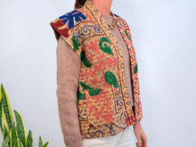 Load image into Gallery viewer, OLIVIA VEST 3
