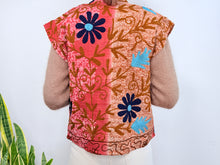 Load image into Gallery viewer, OLIVIA VEST 25
