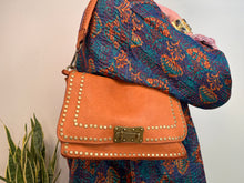 Load image into Gallery viewer, STUD WASHED LEATHER BAG CAMEL
