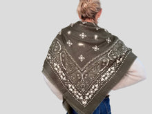 Load image into Gallery viewer, BANDANA SCARF - GREEN
