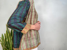 Load image into Gallery viewer, SHORT KIMONO SILK 18
