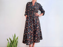 Cargar imagen en el visor de la galería, INDIGO DRESS - BLUE TREES
